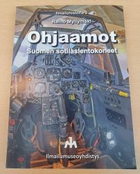 Myllymäki: Ohjaamot - Suomen sotilaslentokoneet